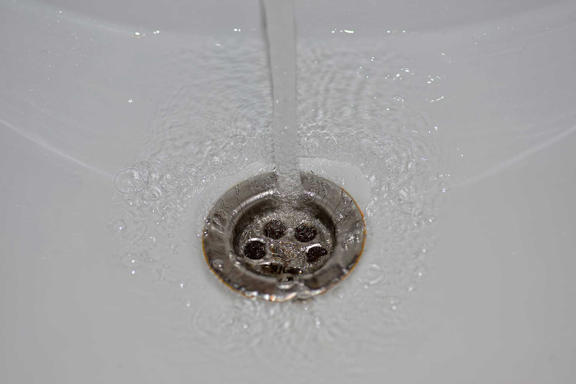 A2B Drains provides services to unblock blocked sinks and drains for properties in Royston.